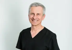 Portraitaufnahme von Hautarzt Dr. Werner