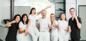 Gruppenaufnahme Hautarztpraxis Dres. Werner